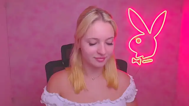 Milka kiss  online show from September 10, 2025, 5:51 am