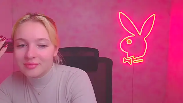 Milka kiss  online show from October 25, 2025, 11:29 am