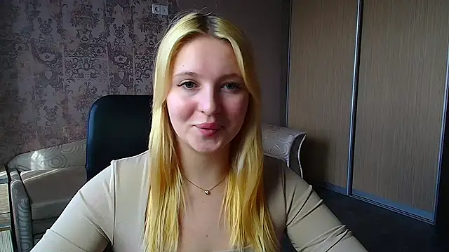 Snapshot of Milka_kiss_ chatting on April 23, 2026, 12:29 pm Milka kiss online show from April 23, 2026, 12:29 pm