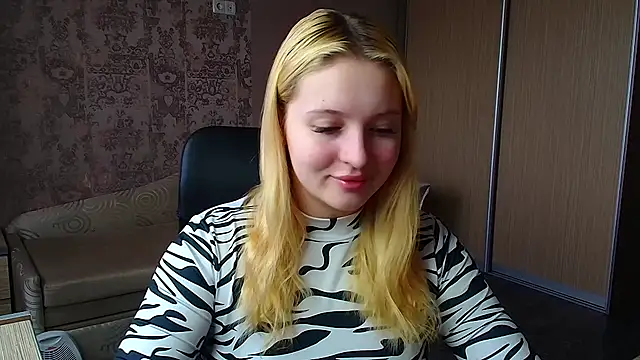 Snapshot of Milka_kiss_ chatting on April 27, 2026, 10:57 am Milka kiss online show from April 27, 2026, 10:57 am
