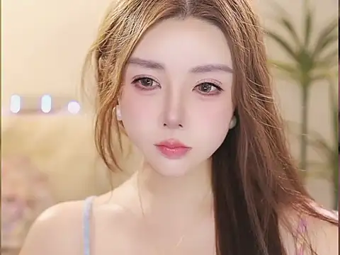 Snapshot of Qiaoqiao_ chatting on July 11, 2026, 4:10 pm Qiaoqiao online show from July 11, 2026, 4:10 pm