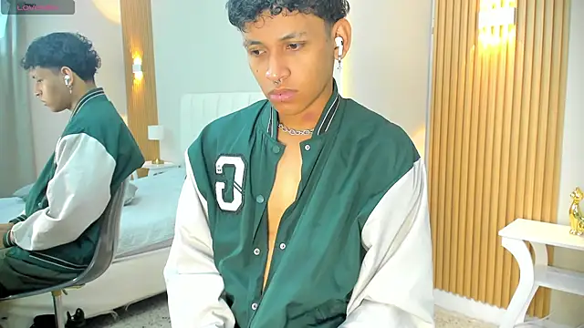 axel ps online show from September 16, 2025, 3:29 am