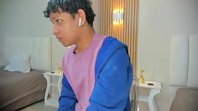 axel ps online show from October 16, 2025, 2:23 am