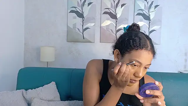 flavia cruz online show from April 15, 2026, 12:23 pm