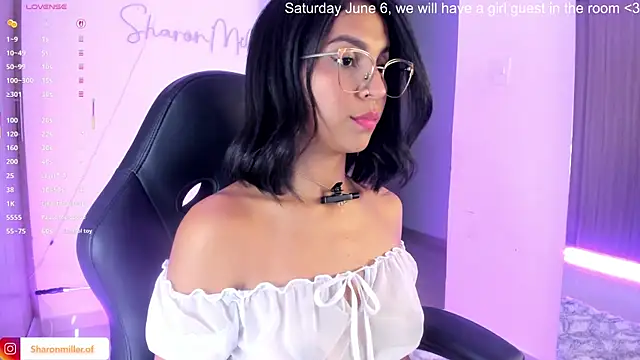 Snapshot of sharonmiller_2_ chatting on June 5, 2026, 9:42 pm sharonmiller 2 online show from June 5, 2026, 9:42 pm