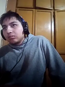 LoganFinds online show from October 31, 2025, 4:35 am