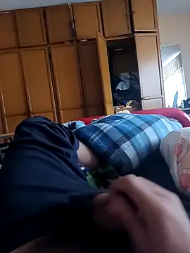 LoganFinds online show from December 13, 2025, 10:15 pm