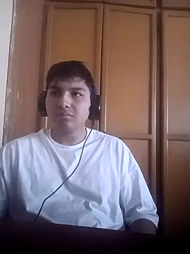 LoganFinds online show from December 22, 2025, 7:44 pm