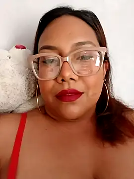 rainhavenus2024 online show from March 2, 2025, 5:04 pm