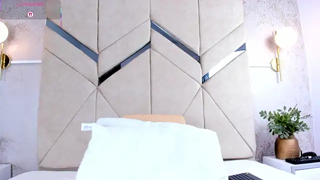 Snapshot of LilitRobins chatting on September 27, 2025, 9:31 pm LilitRobins online show from September 27, 2025, 9:31 pm