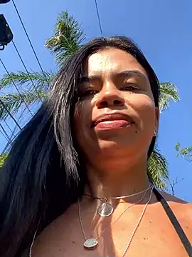 GrlAlice online show from April 7, 2026, 6:19 pm