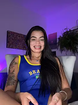 GrlAlice online show from April 12, 2026, 10:59 pm