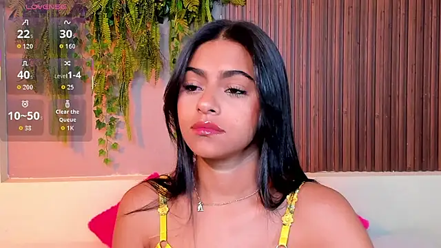 AmyBarton02 online show from October 21, 2025, 4:19 pm