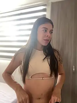 AmmyCollinsW online show from January 28, 2025, 8:47 pm