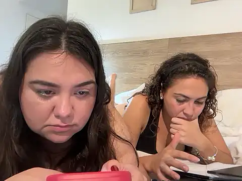 pili placer online show from November 25, 2025, 1:44 pm