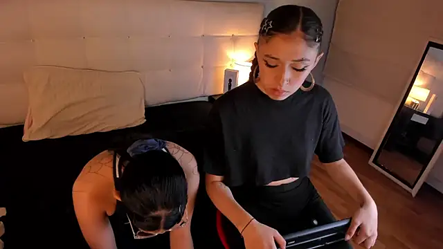 Cintya Kros online show from January 22, 2025, 4:55 am