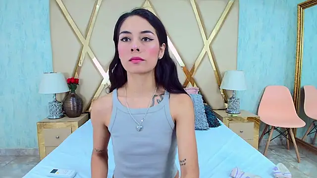 NicoleEsposito online show from January 24, 2025, 2:07 am