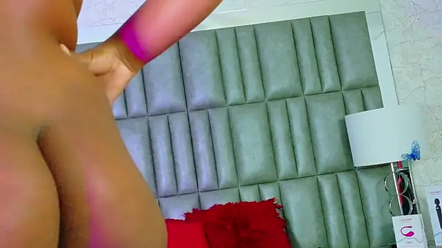 AlisonJaimes online show from September 13, 2025, 1:22 pm