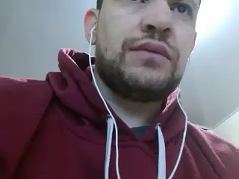 camiloking1720 online show from February 26, 2025, 2:36 pm