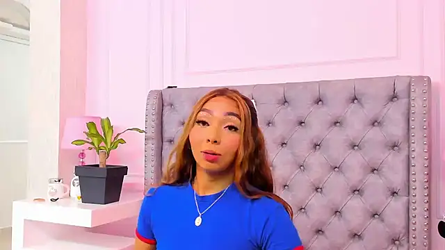 HaileeRoberts online show from February 7, 2026, 12:31 pm