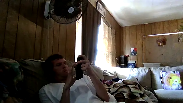 Snapshot of luke_thighwalker2469 chatting on December 15, 2024, 5:42 pm luke thighwalker2469 online show from December 15, 2024, 5:42 pm