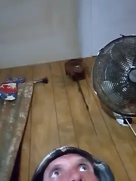 Snapshot of luke_thighwalker2469 chatting on December 29, 2024, 8:33 am luke thighwalker2469 online show from December 29, 2024, 8:33 am