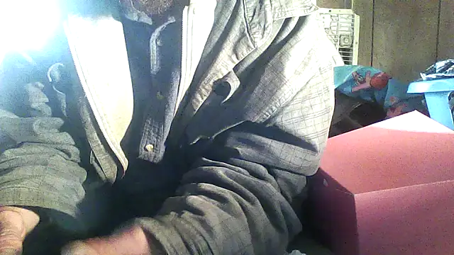 Snapshot of luke_thighwalker2469 chatting on December 2, 2025, 3:51 pm luke thighwalker2469 online show from December 2, 2025, 3:51 pm