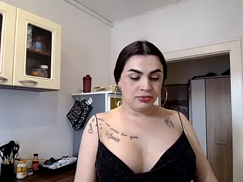 Dulce hot 23  online show from May 10, 2026, 3:06 pm