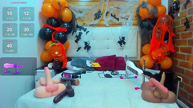 Dulcex69 online show from October 11, 2025, 7:01 pm