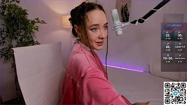 AngelPaull online show from October 12, 2025, 10:31 pm