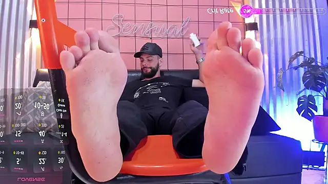 antony bigdick  online show from March 7, 2025, 1:09 am