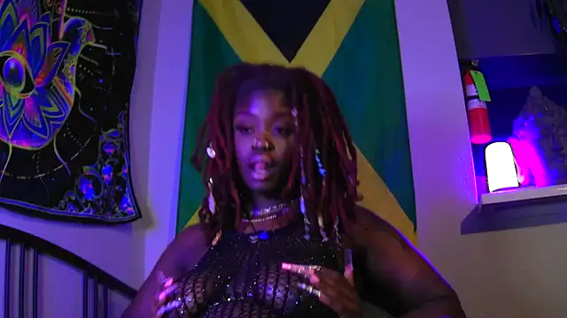 Tatithegoddess online show from January 5, 2025, 11:15 am