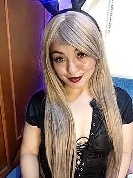 Winona-miu online show from February 4, 2026, 8:14 pm