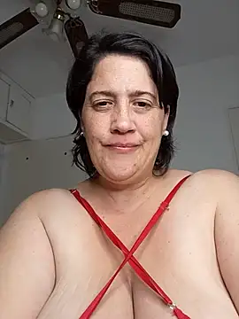 Snapshot of Sole_Love chatting on April 29, 2026, 2:37 am Sole Love online show from April 29, 2026, 2:37 am