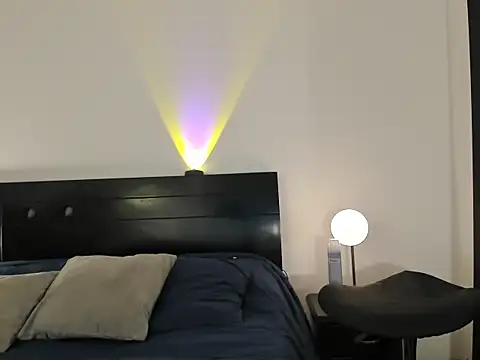 SamanthaAntolin online show from June 26, 2026, 12:04 am