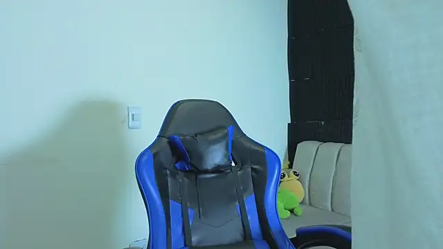 Demitryo online show from September 23, 2025, 2:58 am