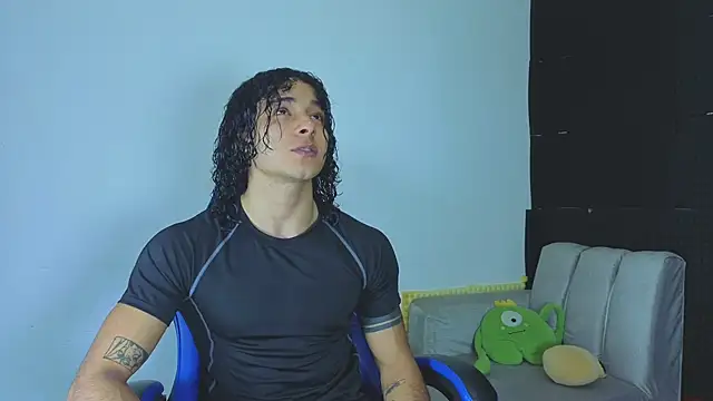 Demitryo online show from September 29, 2025, 12:27 am