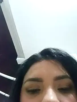 lolaa staars online show from December 20, 2024, 11:47 pm