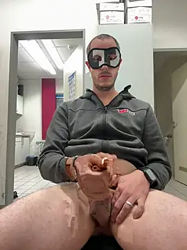 MellidenisGeil online show from November 7, 2025, 6:13 am