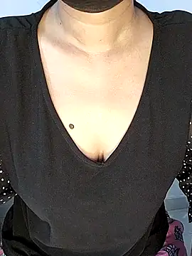 Ms Neera online show from February 19, 2025, 2:12 pm