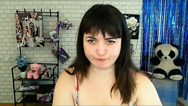 Darina M  online show from February 7, 2025, 8:33 am