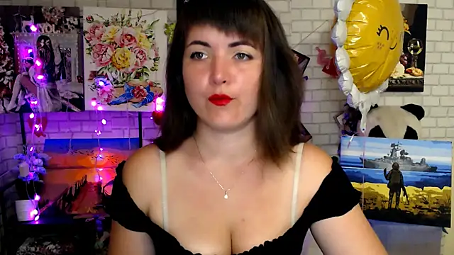 Darina M  online show from September 9, 2025, 4:34 am