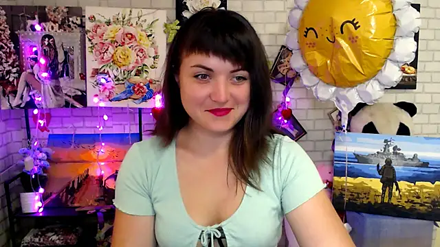 Darina M  online show from September 20, 2025, 4:46 am