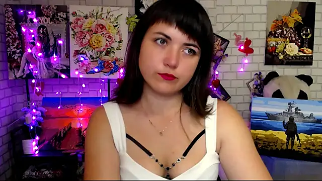 Darina M  online show from September 26, 2025, 4:49 am