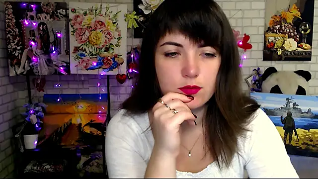 Darina M  online show from October 16, 2025, 4:35 am