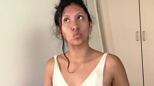 melody2429 online show from January 31, 2025, 1:45 pm