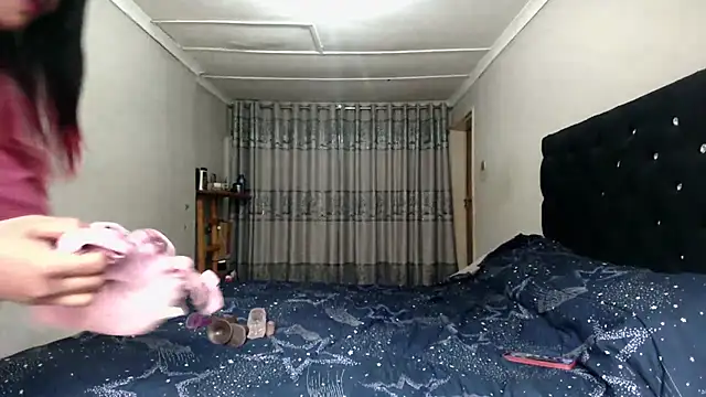 Indianmayaxoxo online show from February 22, 2025, 2:41 pm