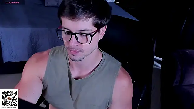 ADAM BOUTON  online show from June 16, 2026, 1:03 pm