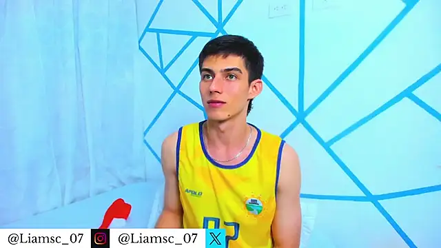 liam scott77 online show from December 13, 2025, 8:14 pm