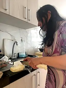 Freya Artemisa online show from September 24, 2025, 5:49 pm